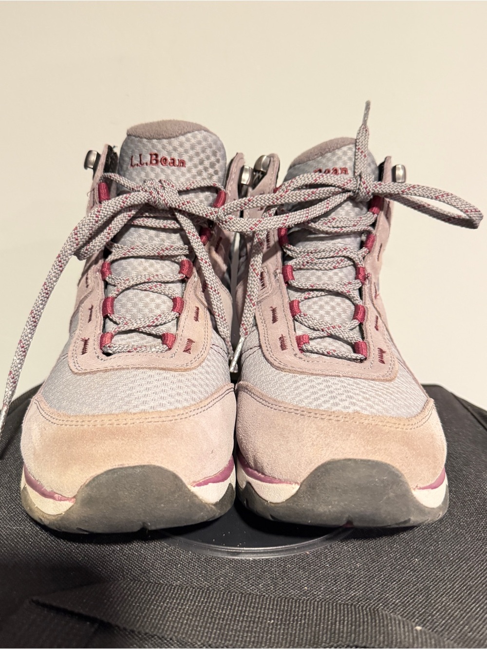 Pre-owned Women's Gray Suede Mesh Lace-Up Snow Sneaker 5 Boot, Size 7.5 - Picture 10 of 16